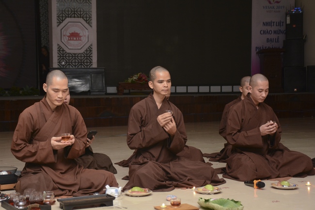 Five-star Real Estate Trading Joint Stock Company Taking Practice At Hoang Phap