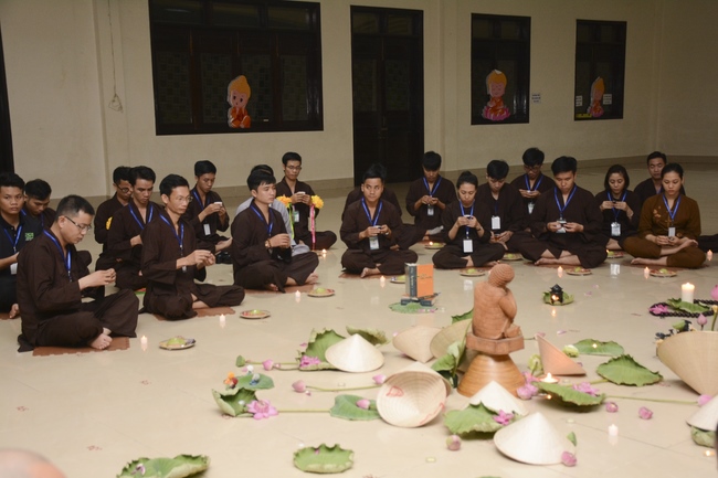 Five-star Real Estate Trading Joint Stock Company Taking Practice At Hoang Phap