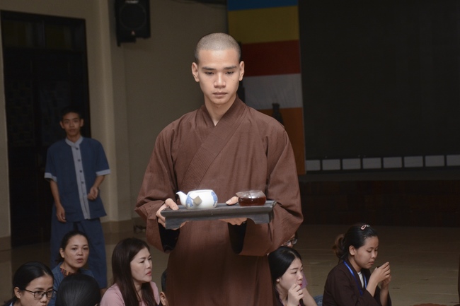 Five-star Real Estate Trading Joint Stock Company Taking Practice At Hoang Phap