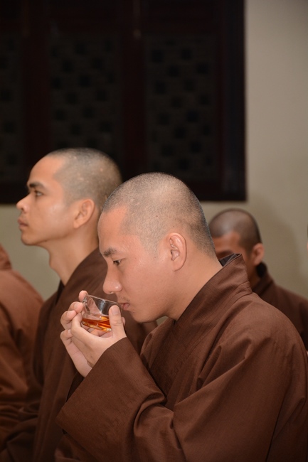 Five-star Real Estate Trading Joint Stock Company Taking Practice At Hoang Phap