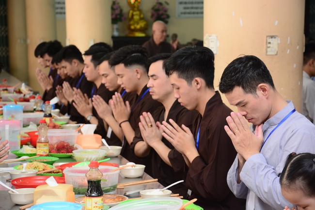 Five-star Real Estate Trading Joint Stock Company Taking Practice At Hoang Phap – The Second Day