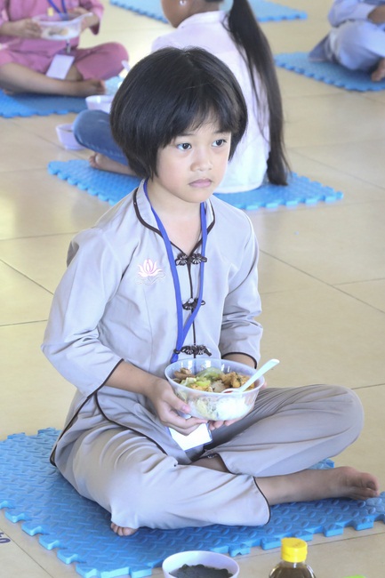 The retreat Sowing seeds lotus at Dong Cao Pagoda