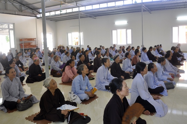 Tu một ngày tại chùa Càn Môn, Nghệ An