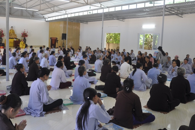 Tu một ngày tại chùa Càn Môn, Nghệ An