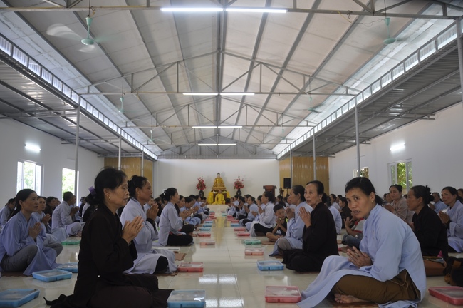 Tu một ngày tại chùa Càn Môn, Nghệ An