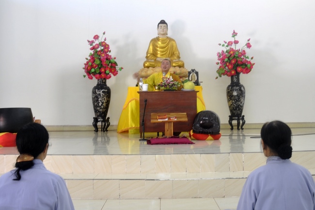 Tu một ngày tại chùa Càn Môn, Nghệ An