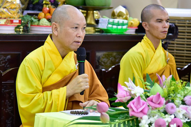 The Wedding Ceremony at the pagoda