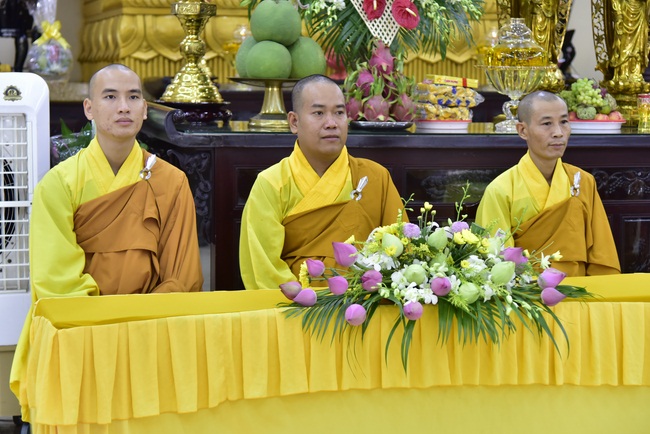 The Wedding Ceremony at the pagoda