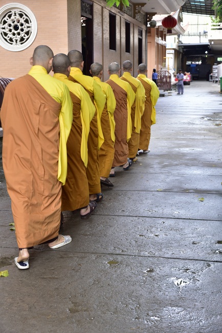 The Wedding Ceremony at the pagoda