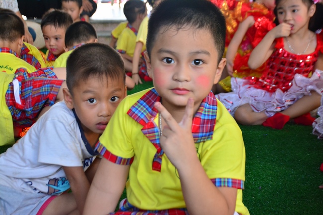 Mid-Autumn Festival at Tay Khanh Pagoda, Thai Binh