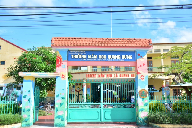 Mid-Autumn Festival at Tay Khanh Pagoda, Thai Binh