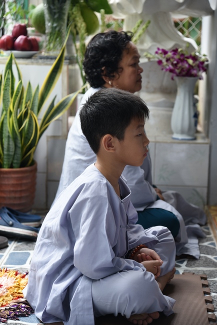 Tu niệm Phật một ngày Cần Thơ