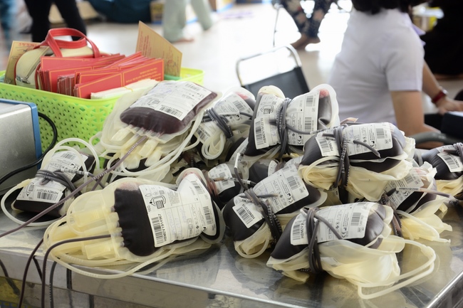 Hiến máu nhân đạo