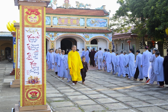 One day Retreat of Reciting the Buddha's name at Dong Cao Pagoda