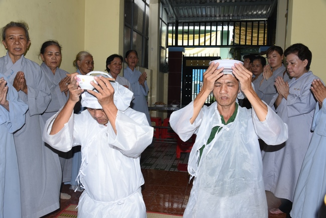 Praying the rebirth for soul Mrs. Bui Thi Kim Van