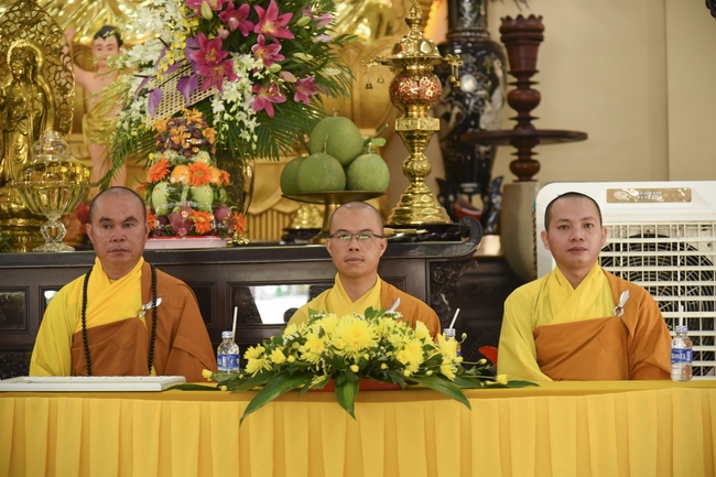 The Wedding ceremony at the pagoda