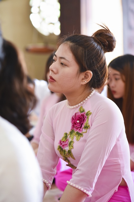 The Wedding ceremony at the pagoda