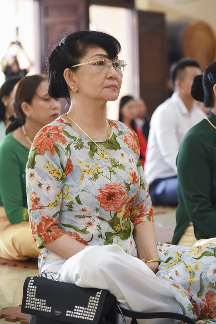 The Wedding ceremony at the pagoda
