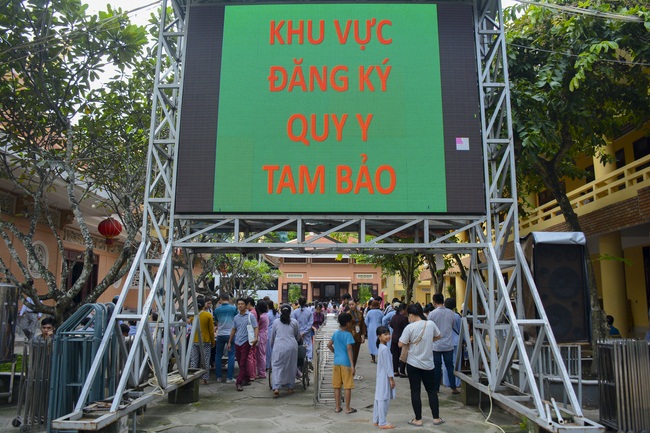 The 2nd Three-Jewel Refuge Ceremony in 2019