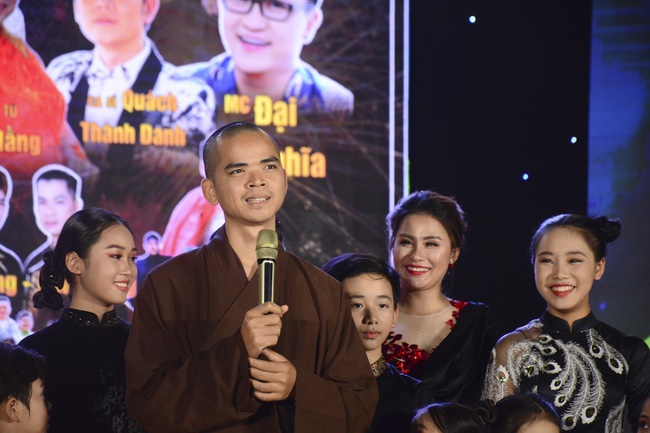 Welcoming the Rat Year by the Music Performance Hoang Phap's Spring...