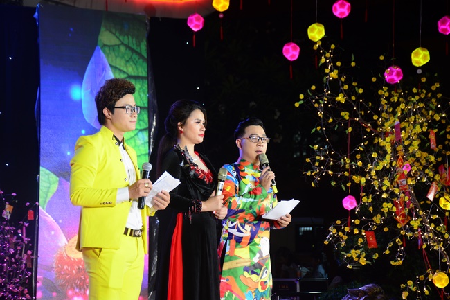 Welcoming the Rat Year by the Music Performance Hoang Phap's Spring...