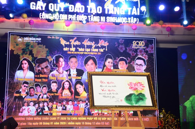 Welcoming the Rat Year by the Music Performance Hoang Phap's Spring...