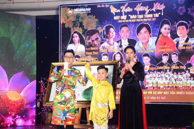 Welcoming the Rat Year by the Music Performance Hoang Phap's Spring...