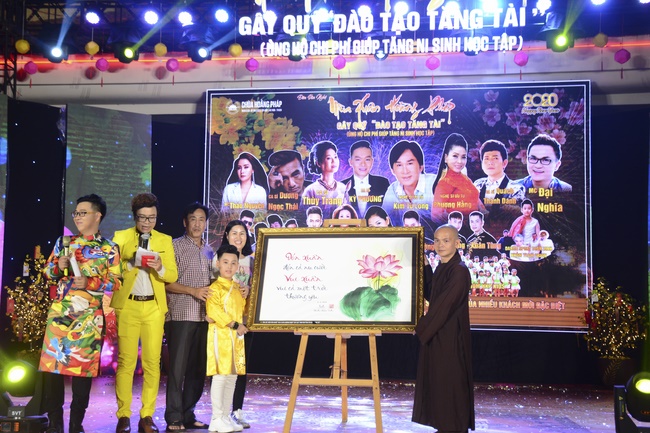 Welcoming the Rat Year by the Music Performance Hoang Phap's Spring...