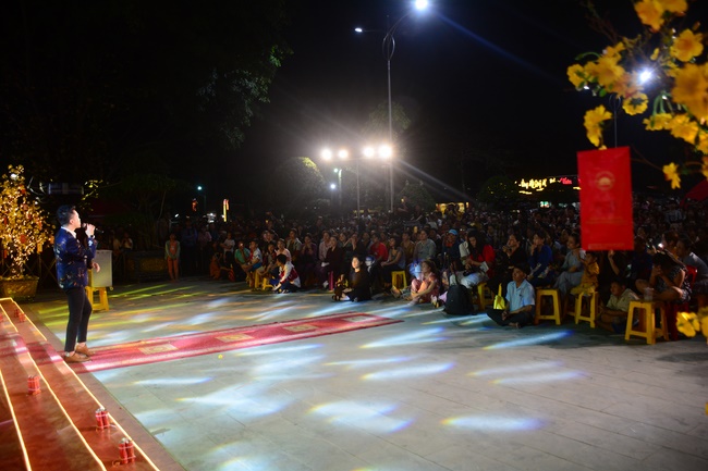 Welcoming the Rat Year by the Music Performance Hoang Phap's Spring...