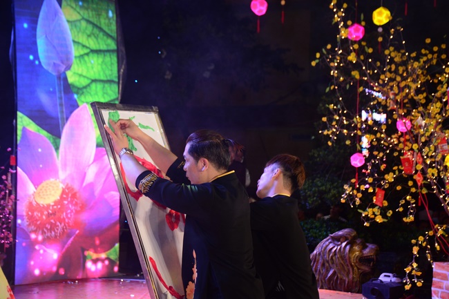 Welcoming the Rat Year by the Music Performance Hoang Phap's Spring...