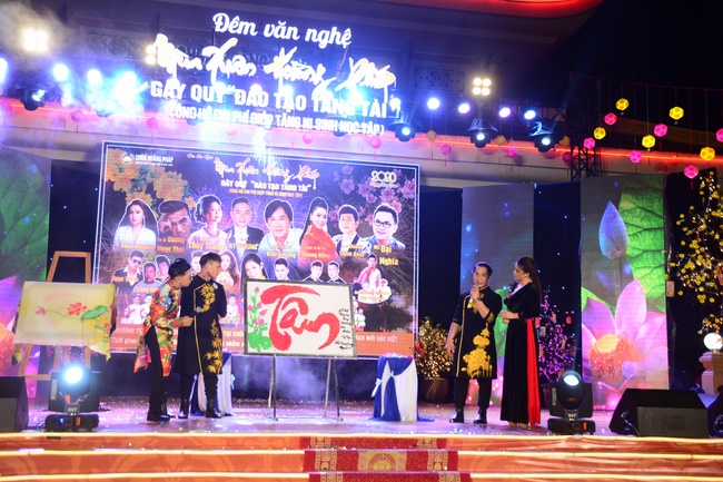 Welcoming the Rat Year by the Music Performance Hoang Phap's Spring...