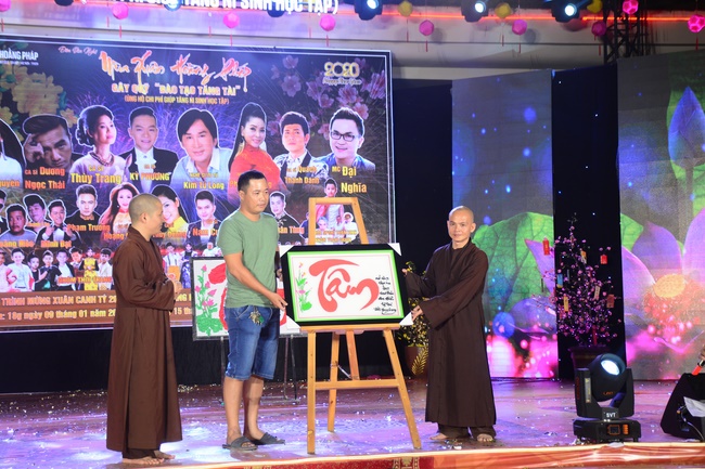 Welcoming the Rat Year by the Music Performance Hoang Phap's Spring...