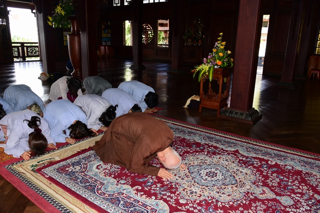 Giving presents in Ea Tam, Đắk Lắk Province.
