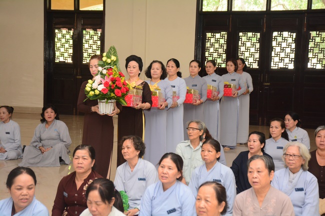 The 30th anniversary of establishment of the Hoang Phap Pagoda 's Support Board