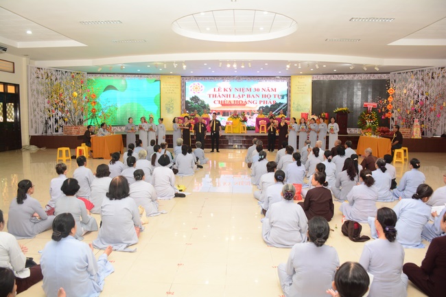 The 30th anniversary of establishment of the Hoang Phap Pagoda 's Support Board