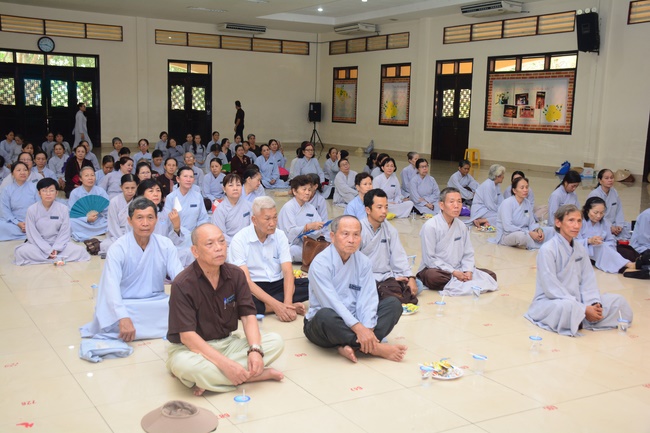 The 30th anniversary of establishment of the Hoang Phap Pagoda 's Support Board
