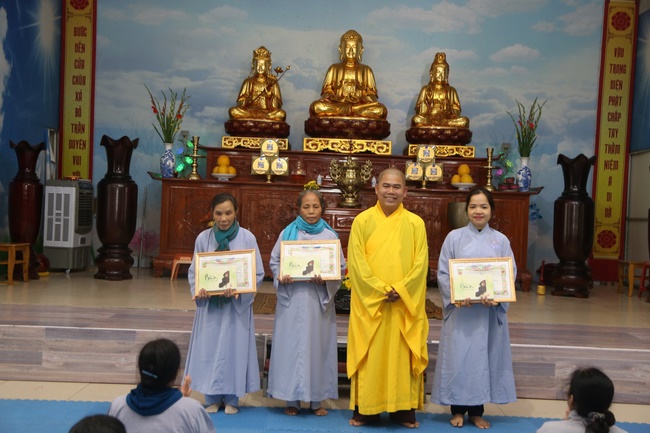 Khóa tu niệm Phật một ngày và Tổng kết Phật sự chùa Đống Cao