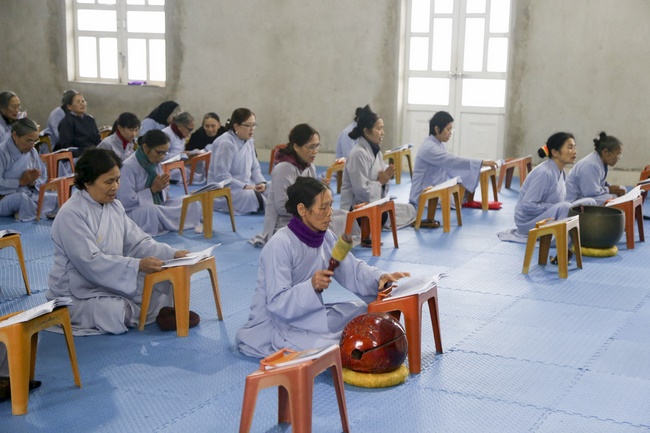 Khóa tu niệm Phật một ngày và Tổng kết Phật sự chùa Đống Cao