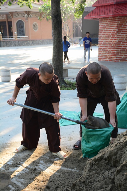 Series photos of activities preparing for the New Year 2020