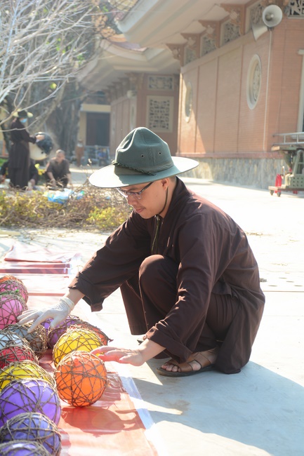 Series photos of activities preparing for the New Year 2020