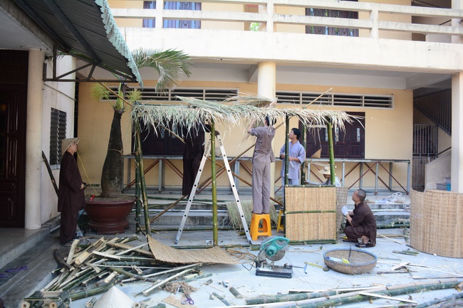 Series photos of activities preparing for the New Year 2020