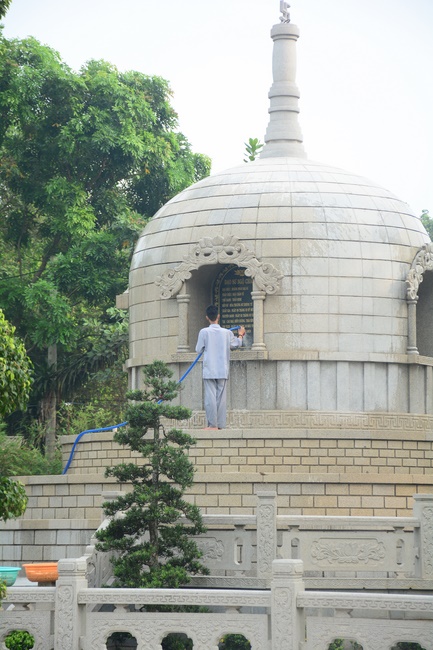 Series photos of activities preparing for the New Year 2020