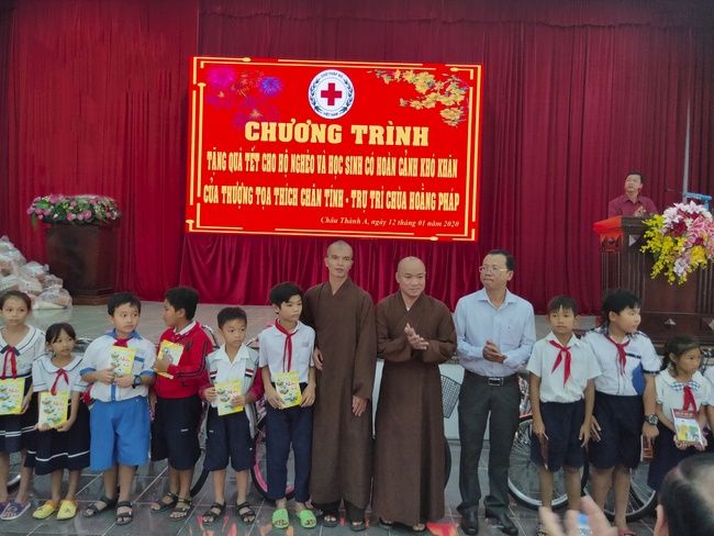 Charity in Hau Giang