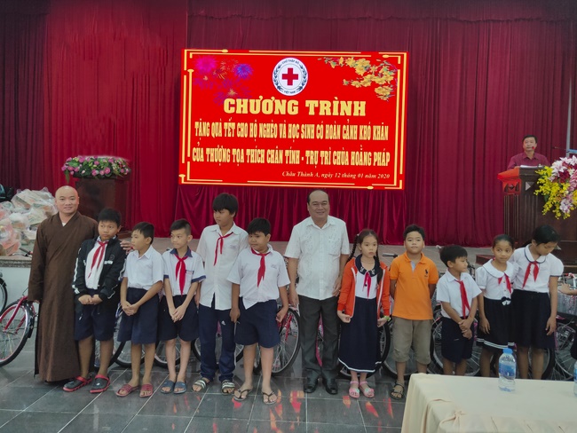 Charity in Hau Giang