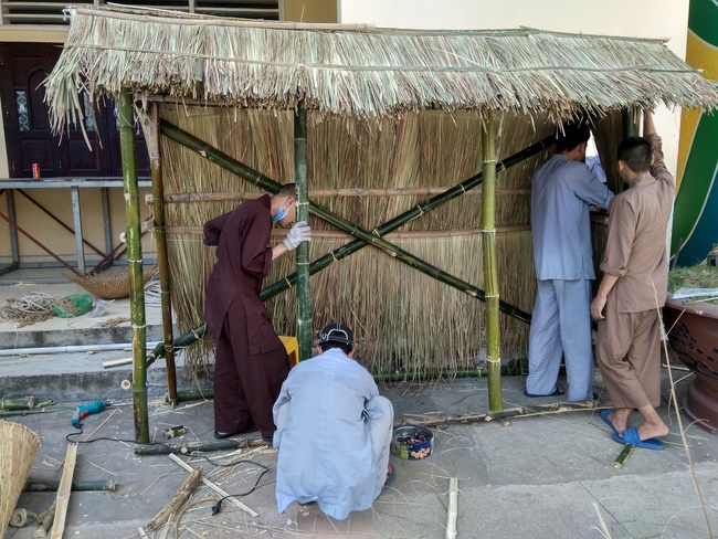 Series photos of activities preparing for the New Year 2020