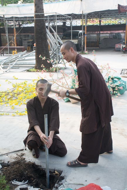 Series photos of activities preparing for the New Year 2020