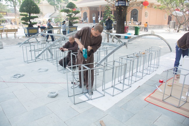 Series photos of activities preparing for the New Year 2020