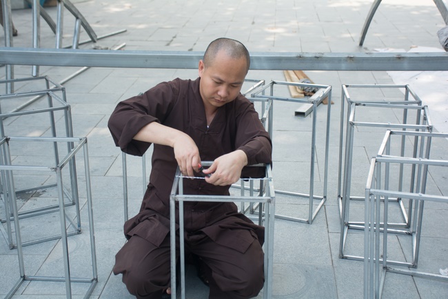 Series photos of activities preparing for the New Year 2020