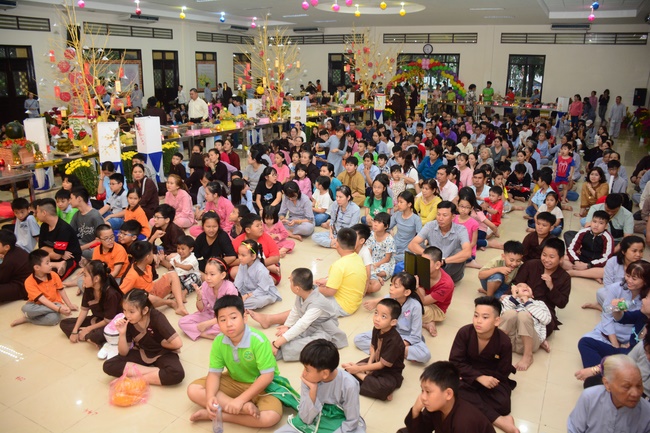 Tất niên tri ân Phật tử