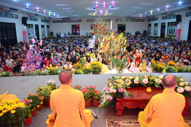 Tất niên tri ân Phật tử